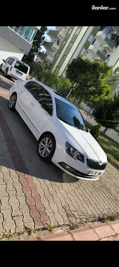 2013 Skoda SuperB 1.6 TDI dizel yarı Otomatik otomobil - Fotoğraf 1