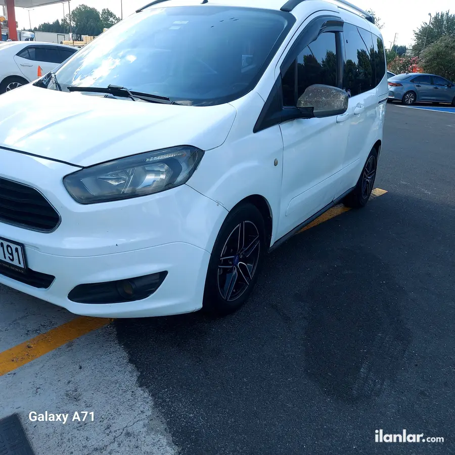 2017 Ford Tourneo Courier 1.6 TDCi dizel manuel minivan & Panelvan - Fotoğraf 3