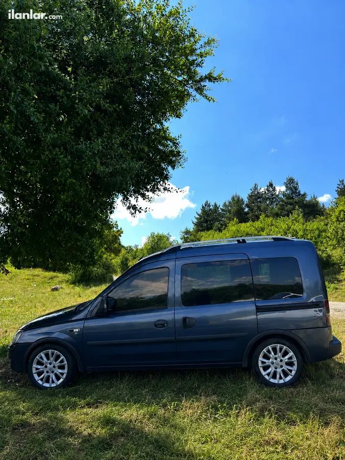 2008 Opel Combo 1.7 CDTI dizel manuel minivan & Panelvan - Fotoğraf 1