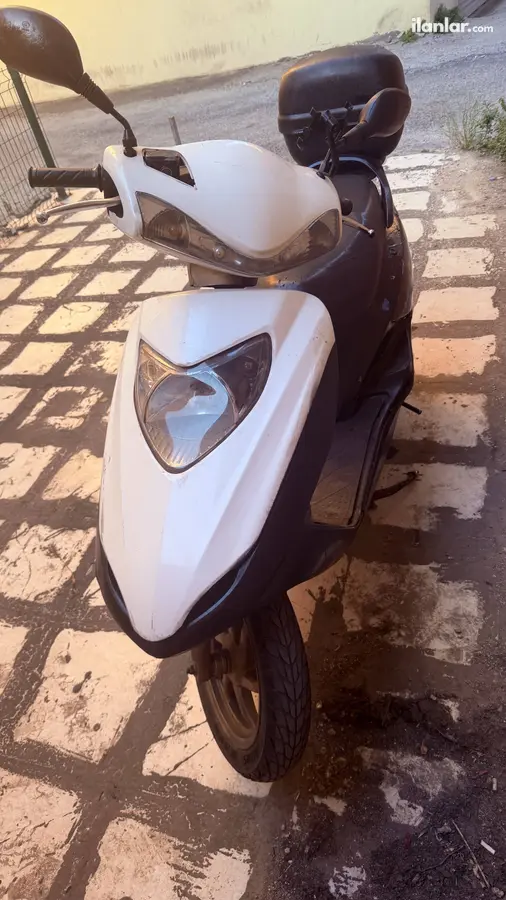 2013 Mondial 125 NT Turkuaz benzinli otomatik motosiklet - Fotoğraf 1