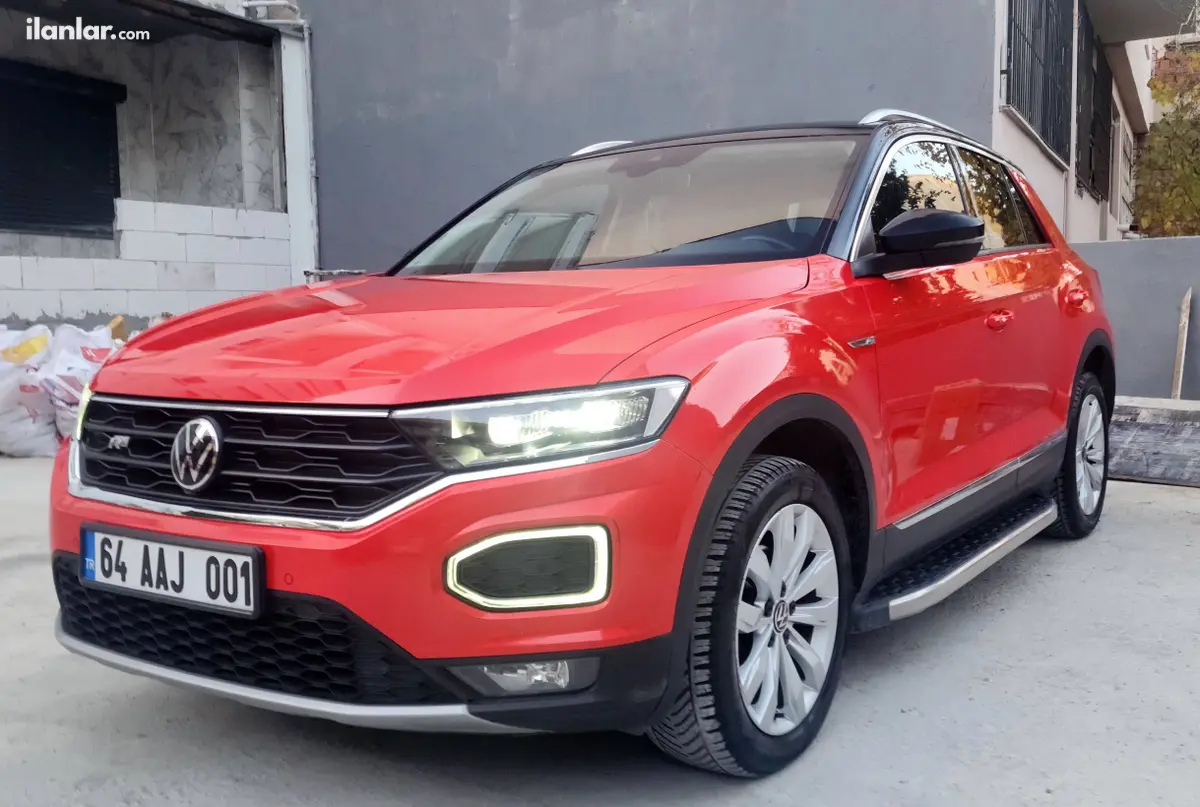 2020 Volkswagen T-Roc 1.5 TSI benzinli yarı Otomatik arazi, SUV, Pick-up - Fotoğraf 1