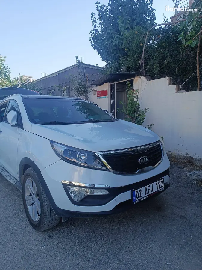 2012 Kia Sportage 1.6 benzinli manuel arazi, SUV, Pick-up - Fotoğraf 1