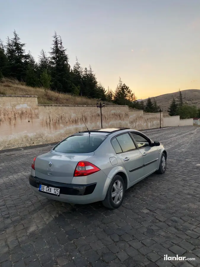 2004 Renault Megane 1.6 benzin & LPG manuel otomobil - Fotoğraf 2