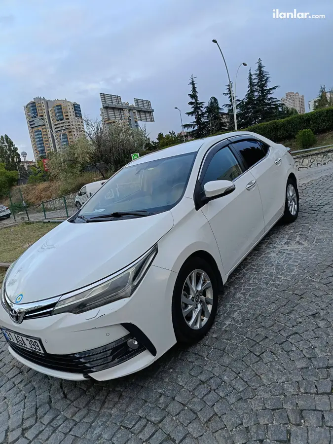 2016 Toyota Corolla 1.4 D-4D dizel otomatik otomobil - Fotoğraf 1