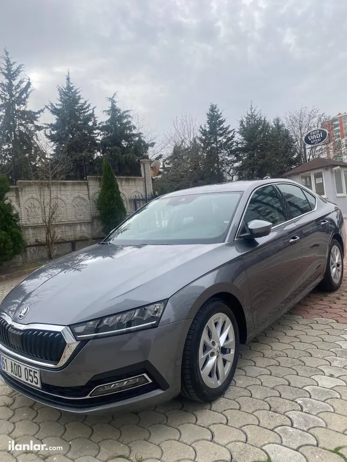 2023 Skoda Octavia 1.5 e-Tec hibrit yarı Otomatik otomobil - Fotoğraf 2