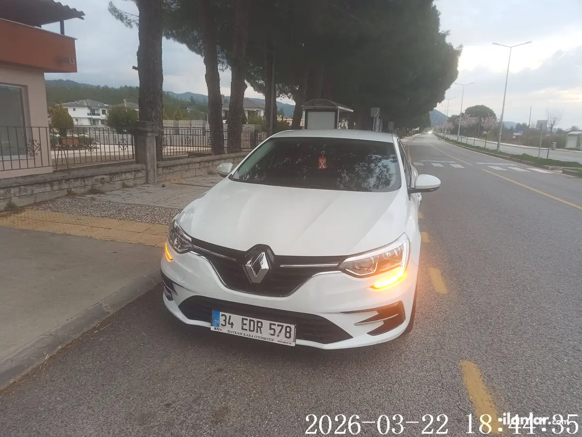 2021 Renault Megane 1.3 TCe benzinli yarı Otomatik otomobil - Fotoğraf 2