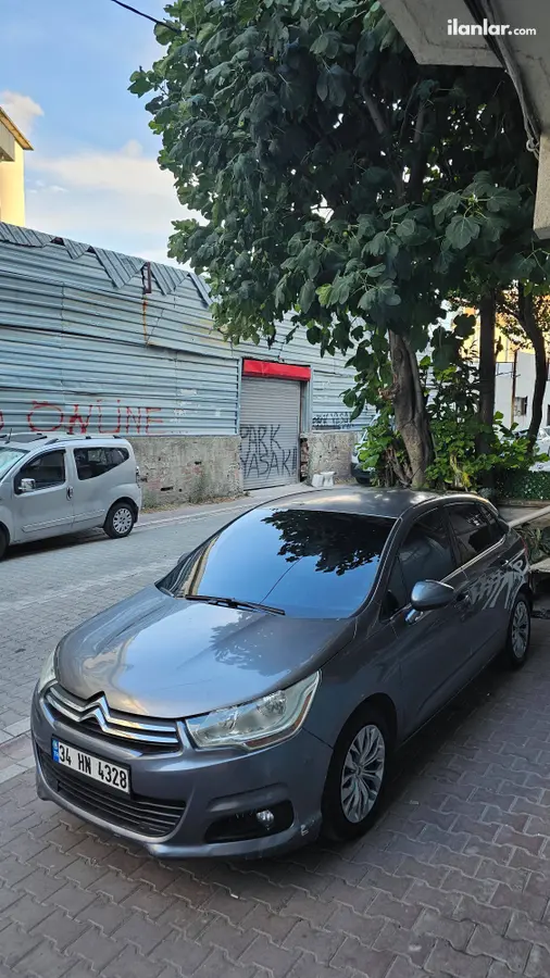 2012 Citroen C4 1.6 benzinli otomatik otomobil - Fotoğraf 2