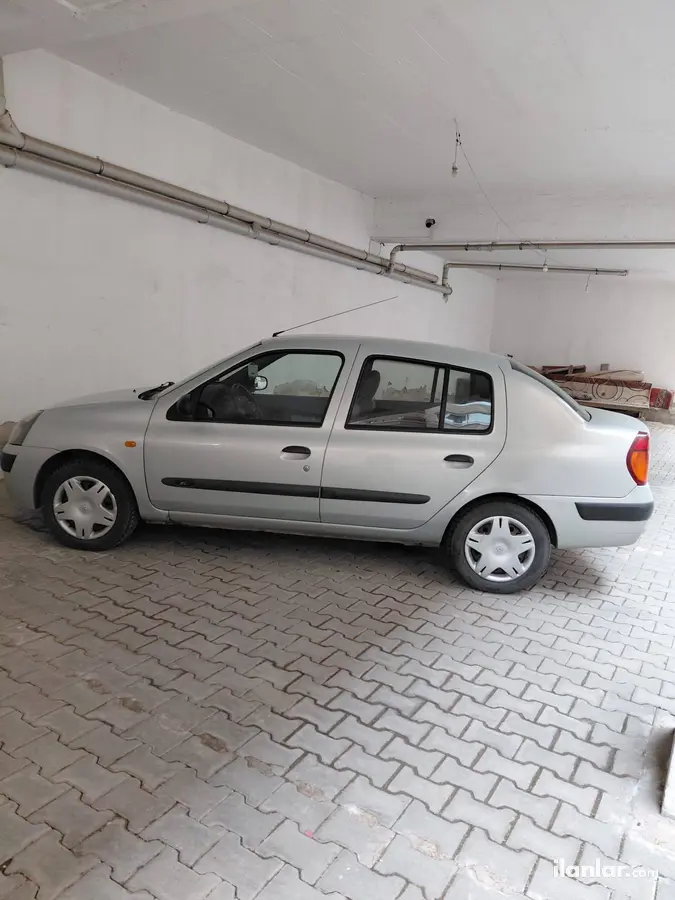 2004 Renault Clio 1.5 dCi dizel manuel otomobil - Fotoğraf 1