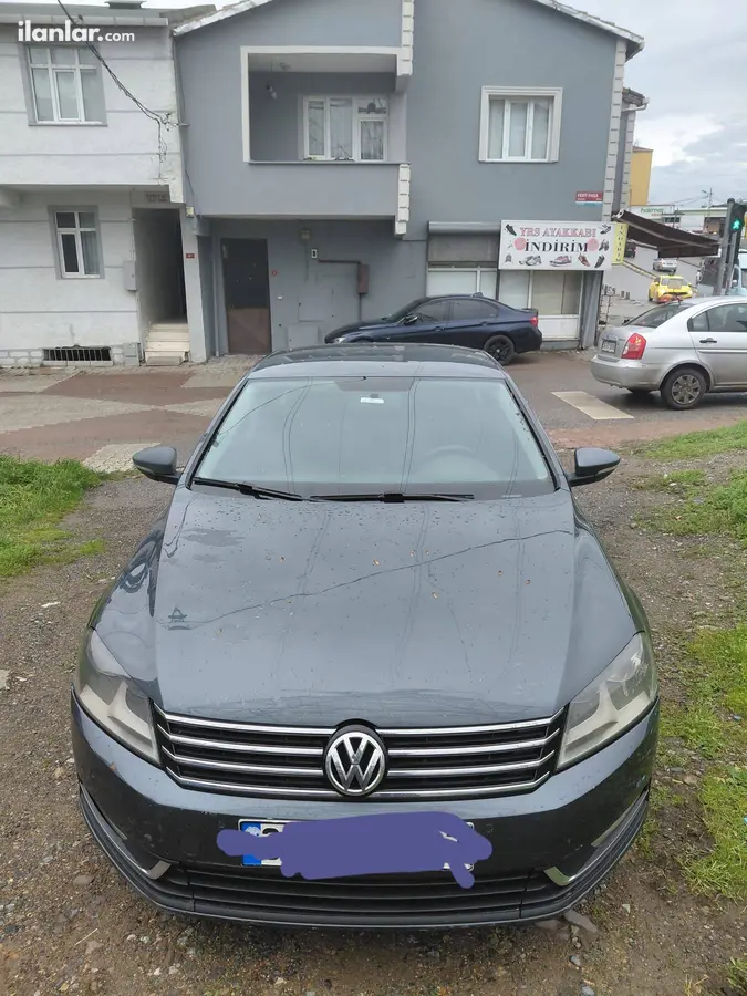 2014 Volkswagen Passat 1.6 TDi BlueMotion dizel yarı Otomatik otomobil - Fotoğraf 1