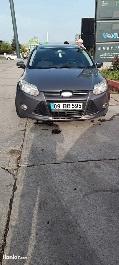 2012 Ford Focus 1.6 TDCi dizel manuel otomobil - Fotoğraf 2