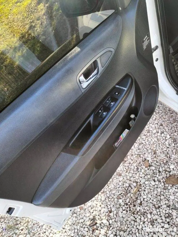 2012 Hyundai i20 1.4 CRDi dizel manuel otomobil - Fotoğraf 3
