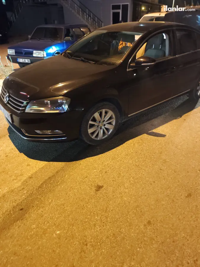 2012 Volkswagen Passat 1.4 TSi BlueMotion benzinli otomatik otomobil - Fotoğraf 1