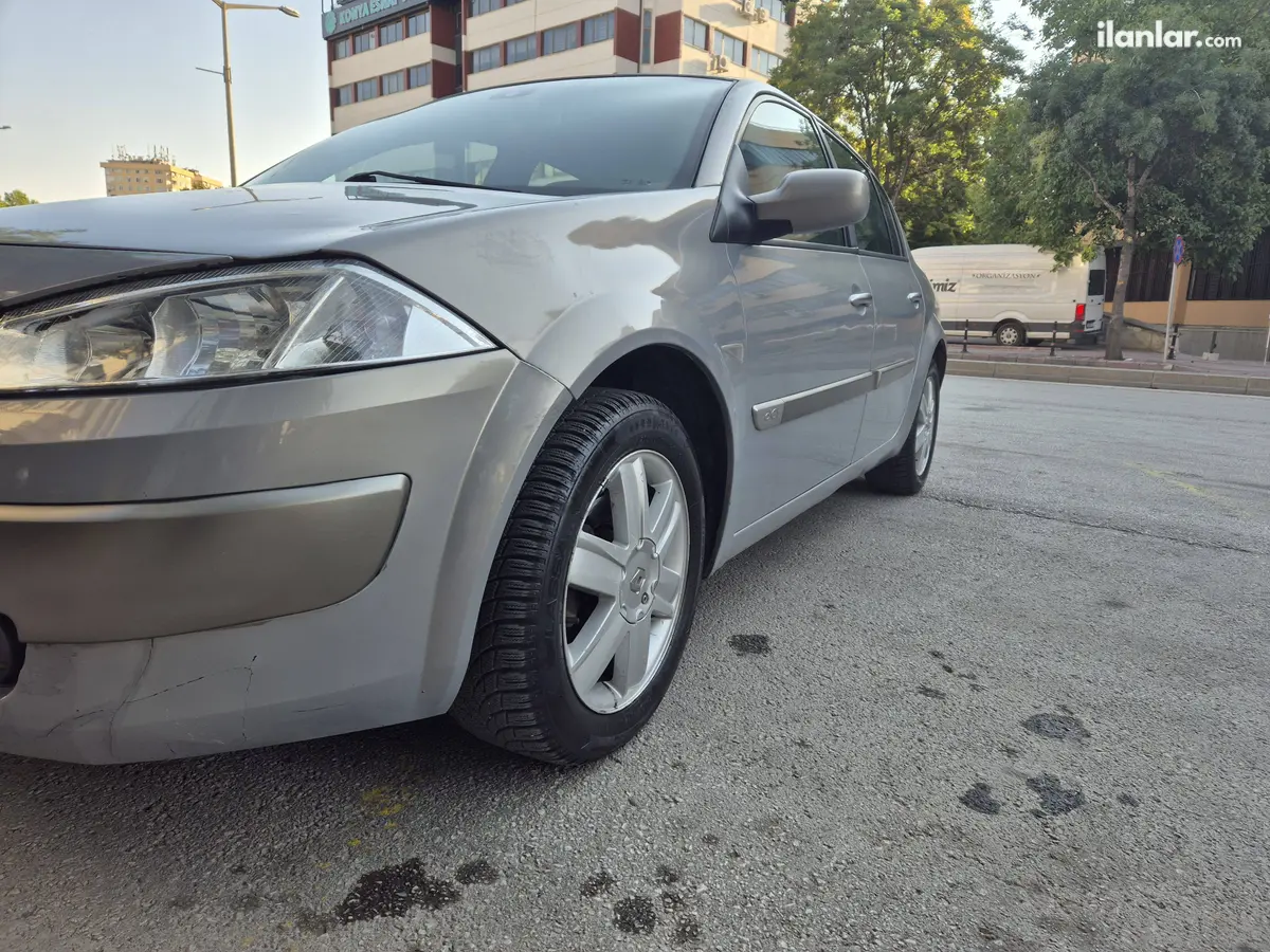 2005 Renault Megane 1.5 dCi dizel manuel otomobil - Fotoğraf 1