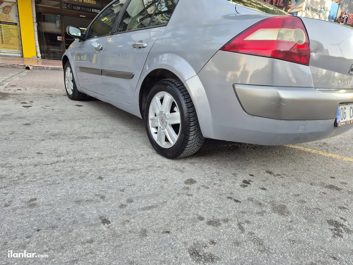 2005 Renault Megane 1.5 dCi dizel manuel otomobil - Fotoğraf 2