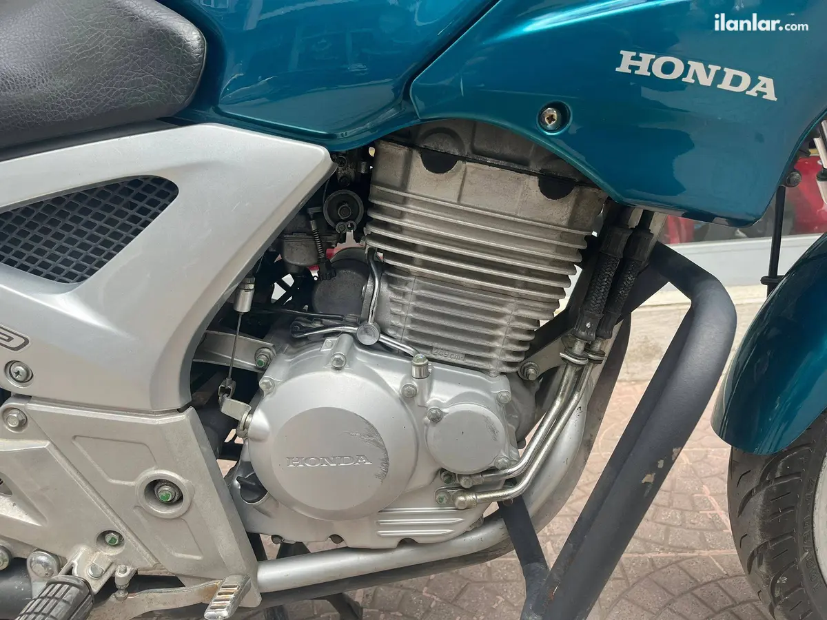2003 Honda CBX 250 Twister benzinli manuel motosiklet - Fotoğraf 3