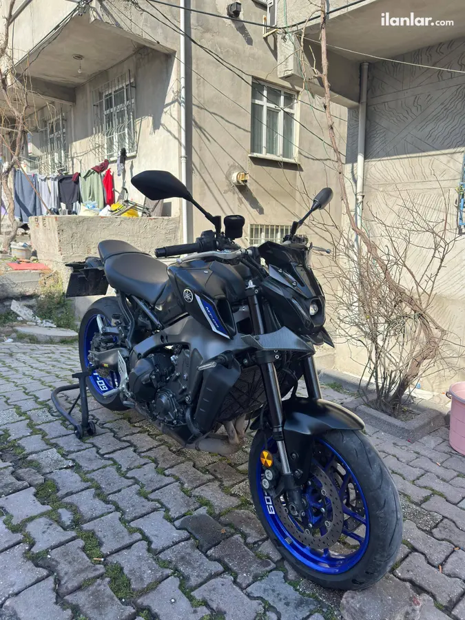 2023 Yamaha MT 09 benzinli manuel motosiklet - Fotoğraf 2