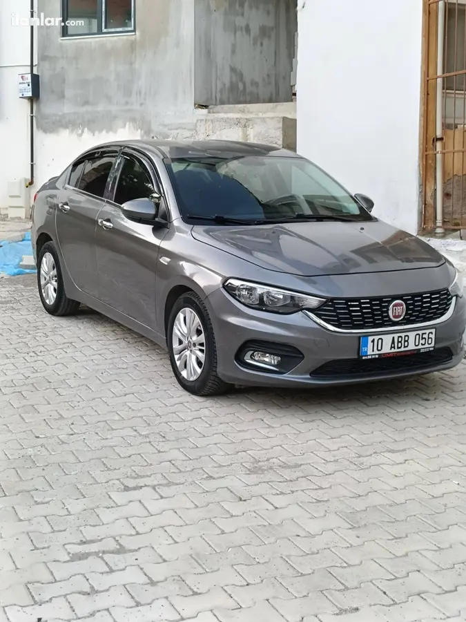 2018 Fiat Egea 1.4 Fire benzinli manuel otomobil - Fotoğraf 1