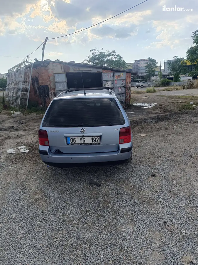 2000 Volkswagen Passat 1.9 TDi dizel manuel otomobil - Fotoğraf 3