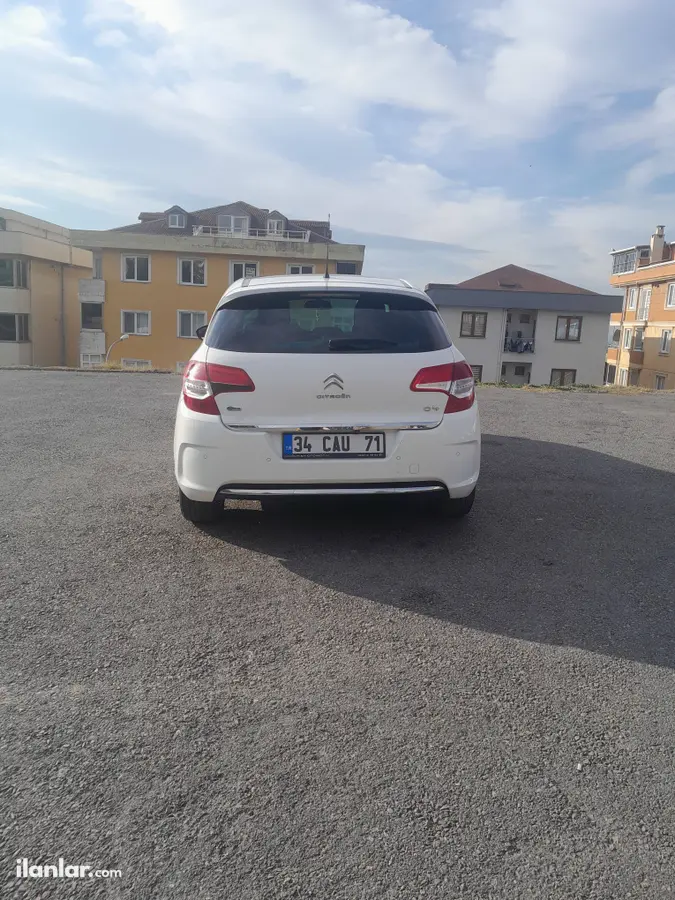2013 Citroen C4 1.6 HDi dizel yarı Otomatik otomobil - Fotoğraf 3