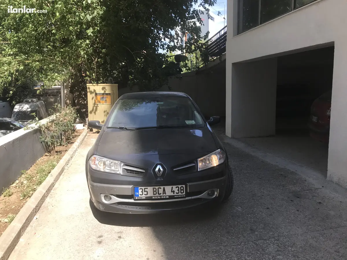 2009 Renault Megane 1.5 dCi dizel otomatik otomobil - Fotoğraf 2