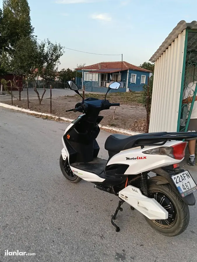 2024 Elektrikli Scooter Diğer Markalar elektrikli Araçlar - Fotoğraf 3
