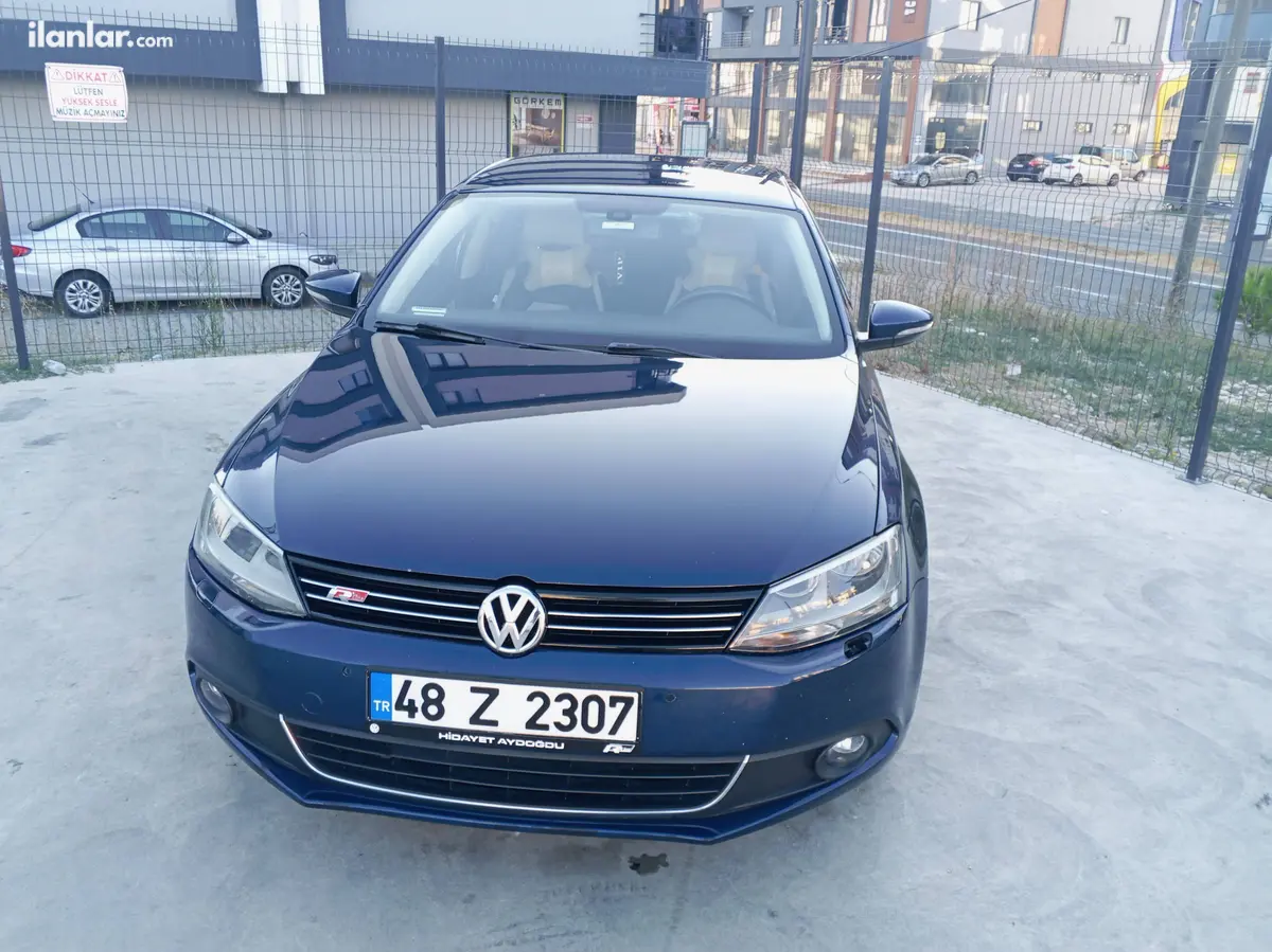 2013 Volkswagen Jetta 1.4 TSi benzinli manuel otomobil - Fotoğraf 1