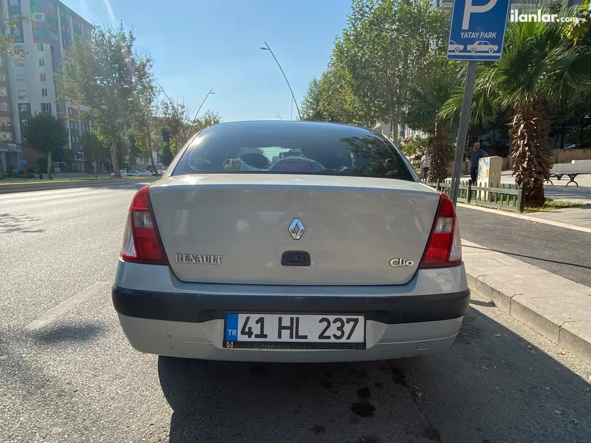 2005 Renault Clio 1.4 benzinli manuel otomobil - Fotoğraf 2
