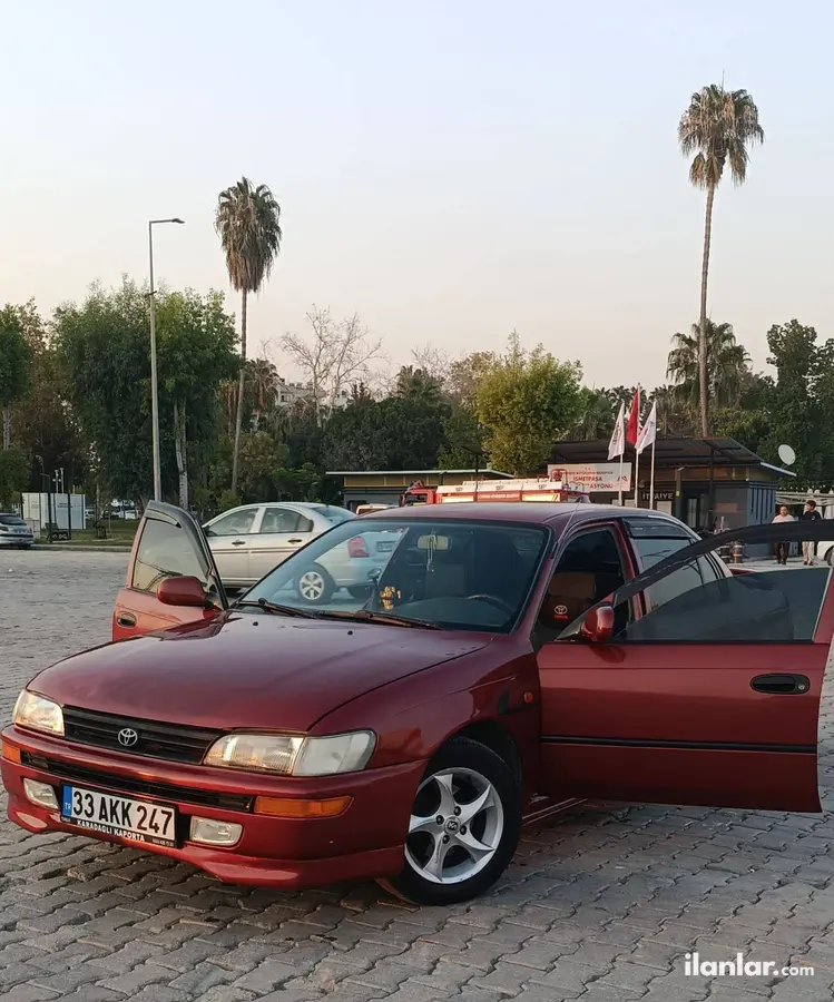 1996 Toyota Corolla 1.6 benzinli manuel otomobil - Fotoğraf 1
