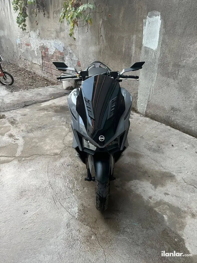 2025 SYM Jet X 125 benzinli otomatik motosiklet - Fotoğraf 1