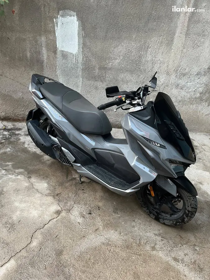 2025 SYM Jet X 125 benzinli otomatik motosiklet - Fotoğraf 2