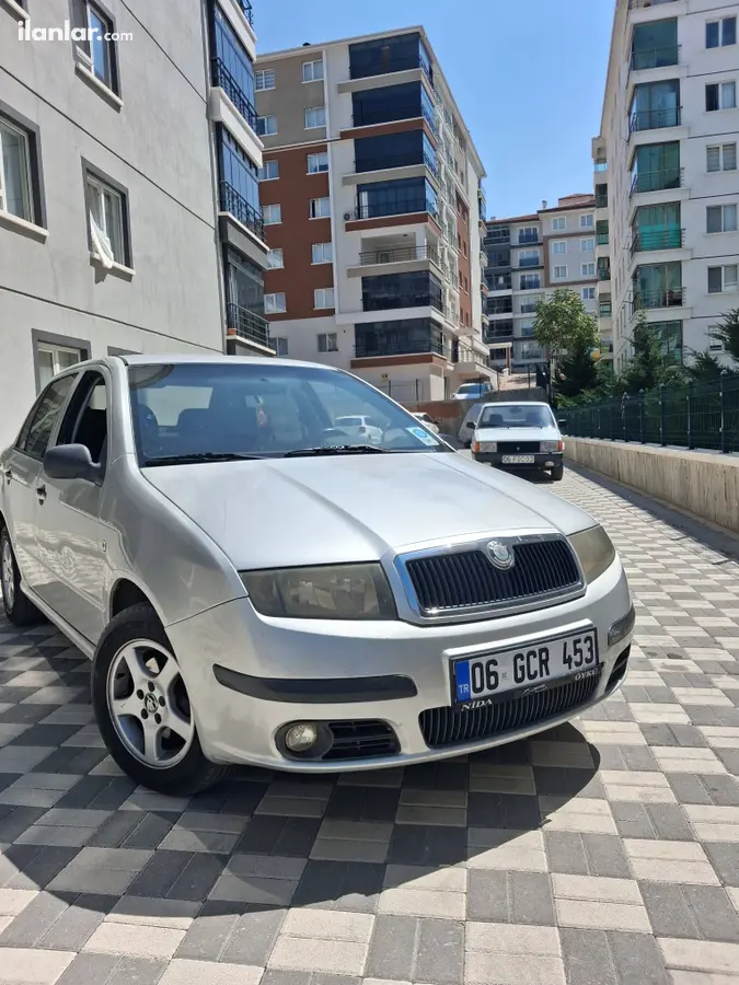 2005 Skoda Fabia 1.2 benzinli manuel otomobil - Fotoğraf 2