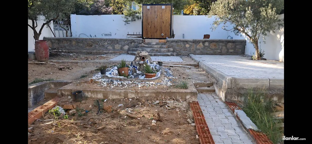Balıkesir Erdek Hamamlı Mahallesi 203 m² satılık ticari + Konut arsa - Fotoğraf 1