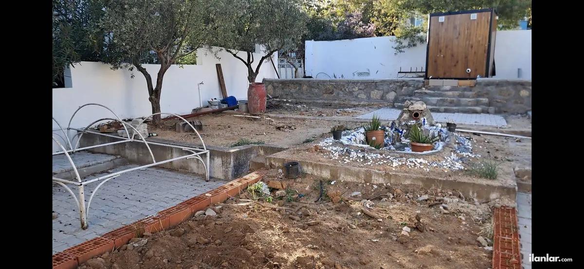 Balıkesir Erdek Hamamlı Mahallesi 203 m² satılık ticari + Konut arsa - Fotoğraf 3