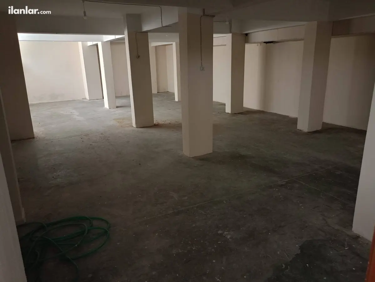 İstanbul Bahçelievler Yenibosna Merkez Mahallesi 160 m² kiralık depo & Antrepo - Fotoğraf 1