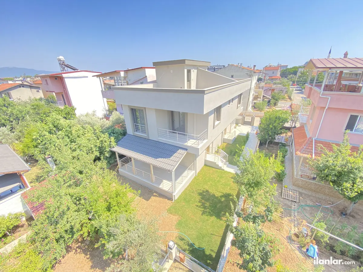 İzmir Seferihisar Cumhuriyet Mahallesi 2+1 150 m² satılık villa - Fotoğraf 2