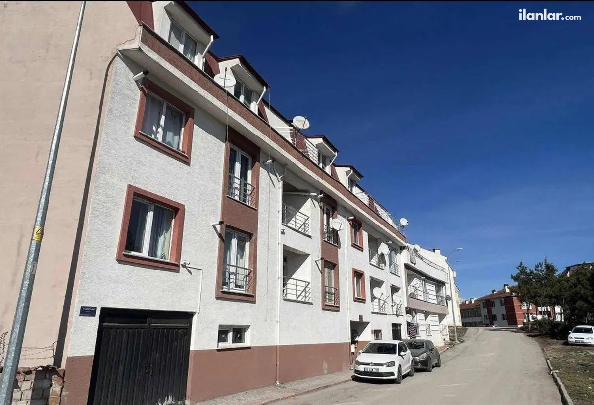 Eskişehir Odunpazarı Büyükdere Mahallesi 2+0 80 m² kiralık daire - Fotoğraf 1