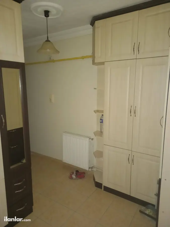 Karabük Merkez 100.Yıl Mahallesi 3+1 130 m² kiralık daire - Fotoğraf 1