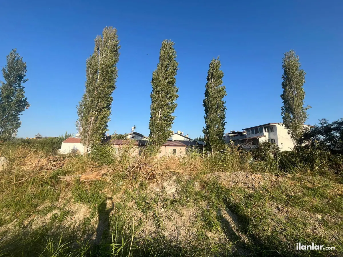 İzmir Urla İskele Mahallesi 168 m² kiralık konut arsa - Fotoğraf 3