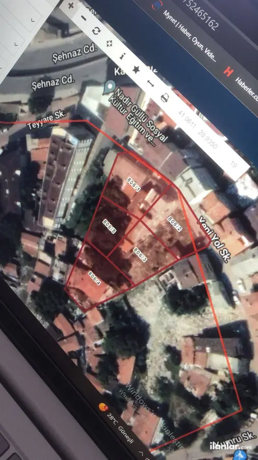 İstanbul Gaziosmanpaşa Pazariçi Mahallesi 93 m² satılık ada arsa - Fotoğraf 1