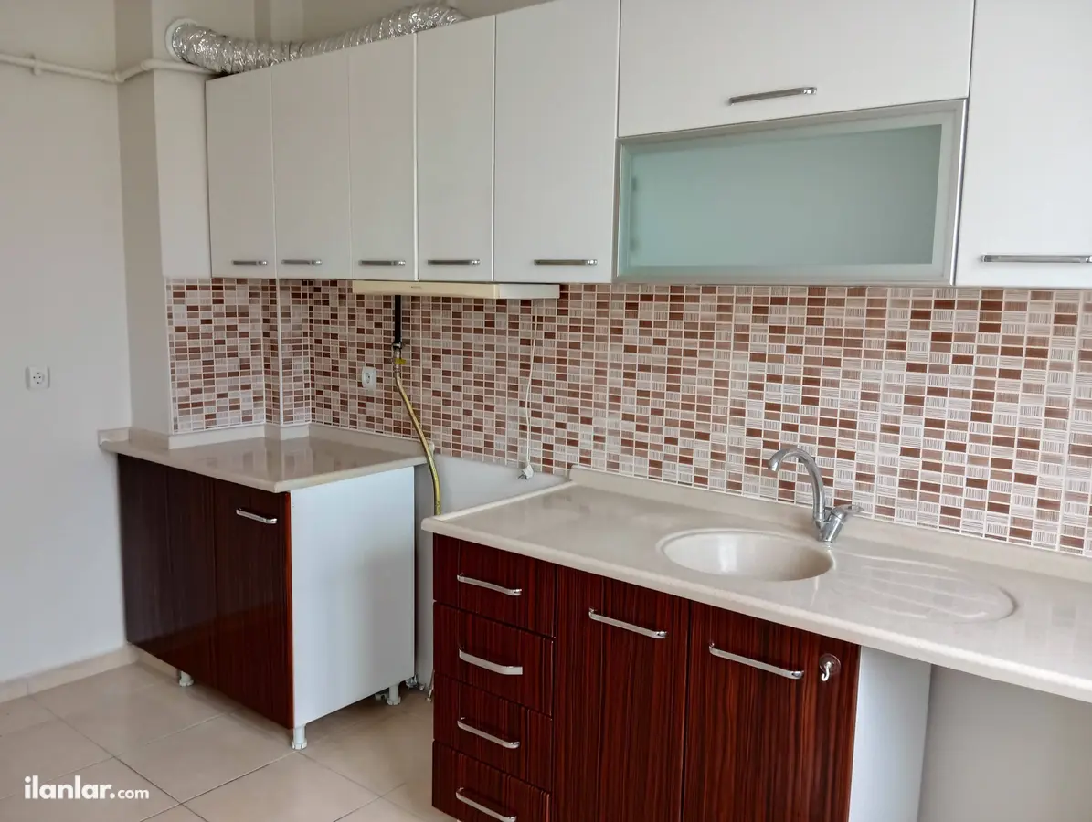 Kayseri Kocasinan Beyazşehir Mahallesi 3+1 145 m² kiralık daire - Fotoğraf 1