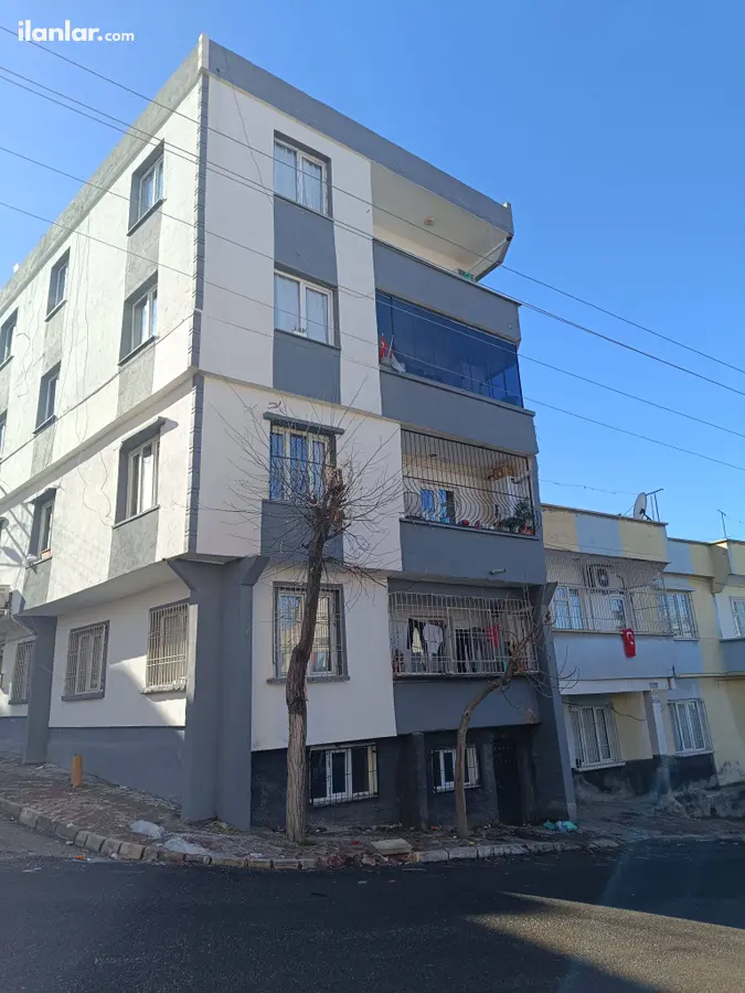 Gaziantep Şahinbey İstiklal Mahallesi 2+1 110 m² satılık daire - Fotoğraf 1