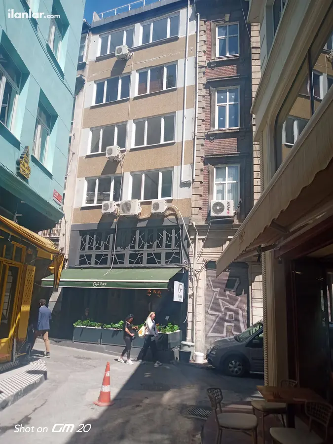 İstanbul Beyoğlu Hacımimi Mahallesi 180 m² kiralık dükkan & Mağaza - Fotoğraf 3