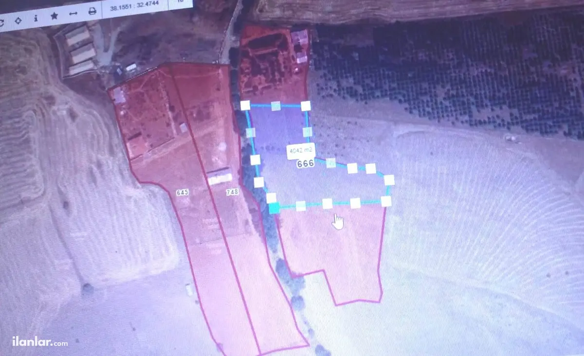 Konya Sarayönü Bahçesaray Mahallesi 4.050 m² satılık tarla arsa - Fotoğraf 2