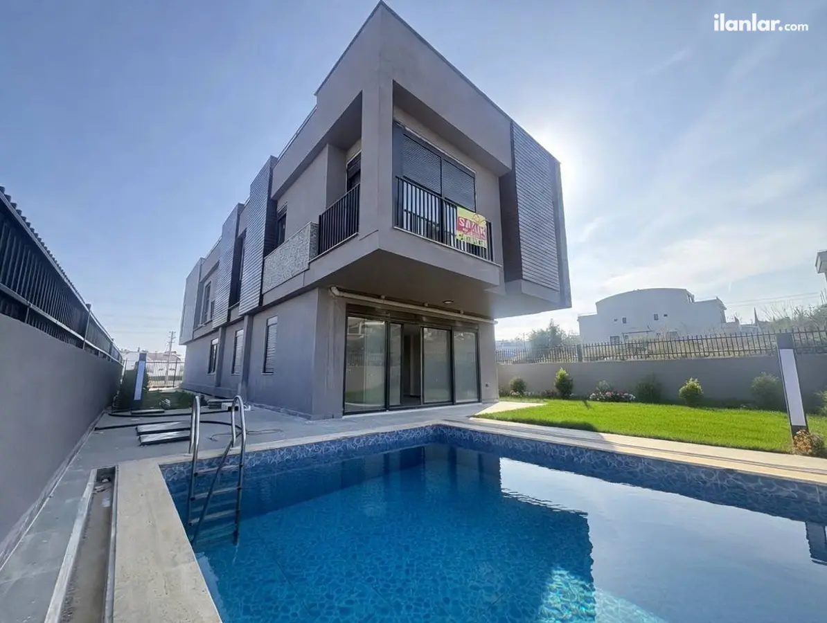 Antalya Muratpaşa Ermenek Mahallesi 5+1 280 m² satılık villa - Fotoğraf 1