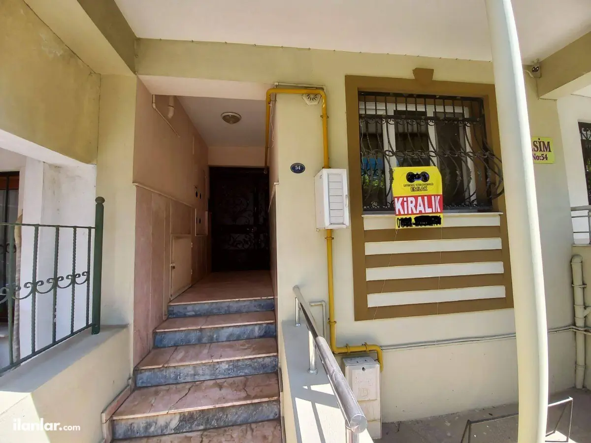 İzmir Balçova Eğitim Mahallesi 3+1 120 m² kiralık daire - Fotoğraf 2