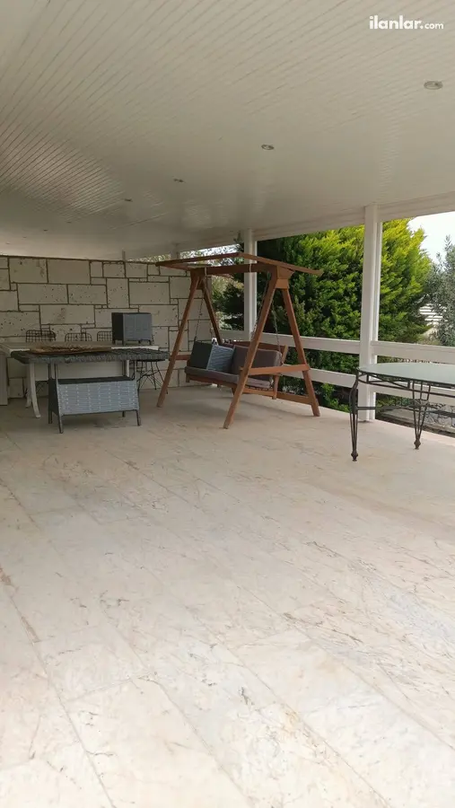 İzmir Çeşme Çakabey Mahallesi 4+1 200 m² kiralık daire - Fotoğraf 2