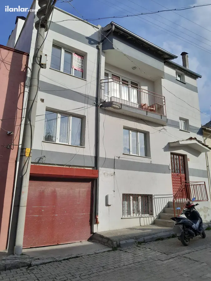 Eskişehir Odunpazarı Emek Mahallesi 3+1 130 m² kiralık daire - Fotoğraf 1