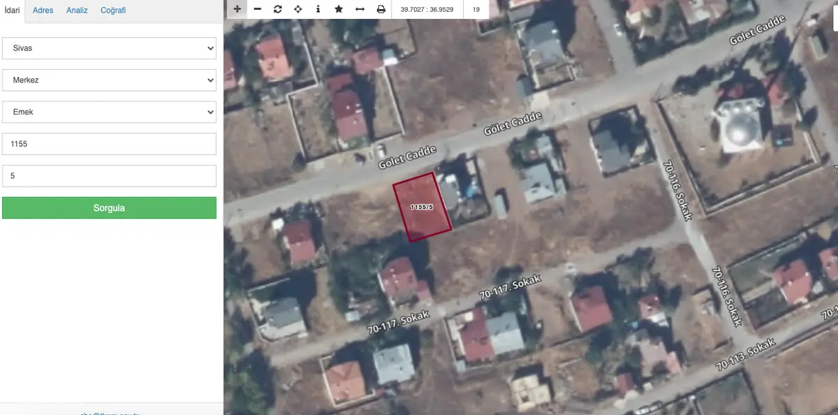 Sivas Merkez Emek Mahallesi 323 m² satılık villa arsa - Fotoğraf 1
