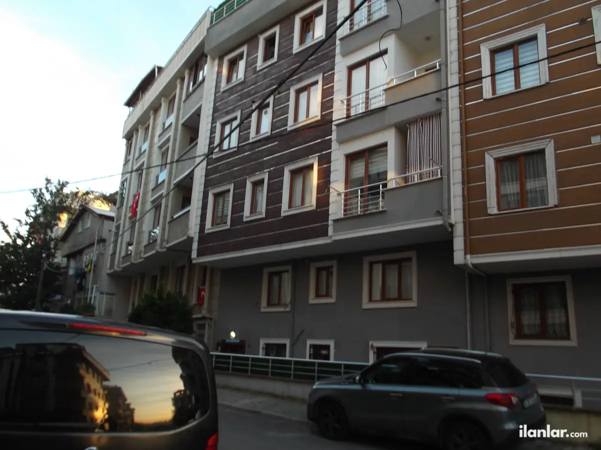 İstanbul Çekmeköy Merkez Mahallesi 2+1 80 m² satılık daire - Fotoğraf 1