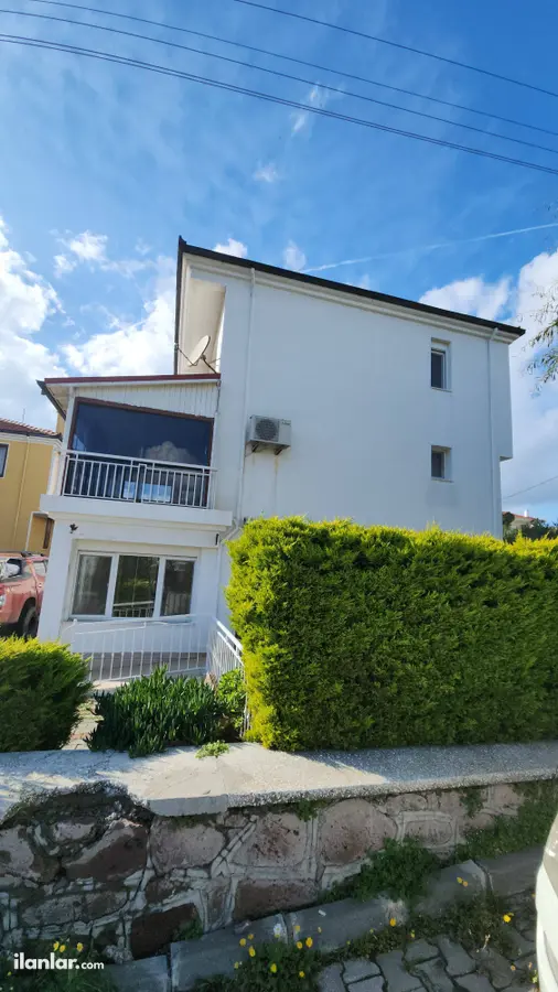 Balıkesir Ayvalık Mithatpaşa Mahallesi 6+1 220 m² satılık villa - Fotoğraf 1